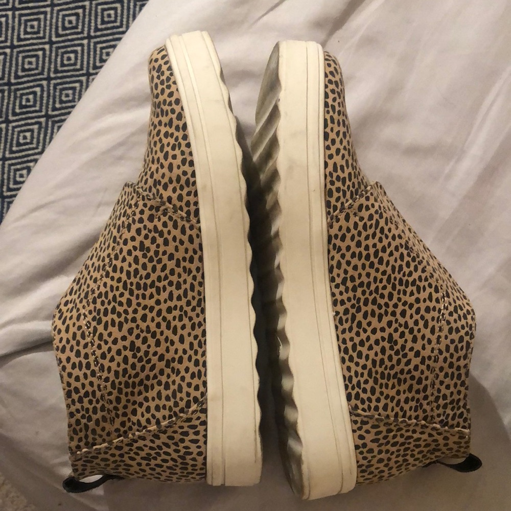 UT Platform Booties - Picture 3 of 4